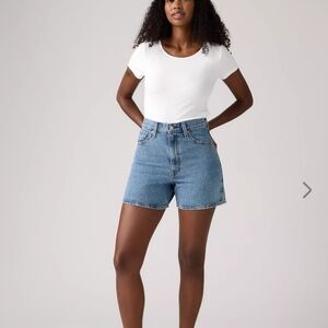Levi's Cinch Mid-thigh Women's Shorts